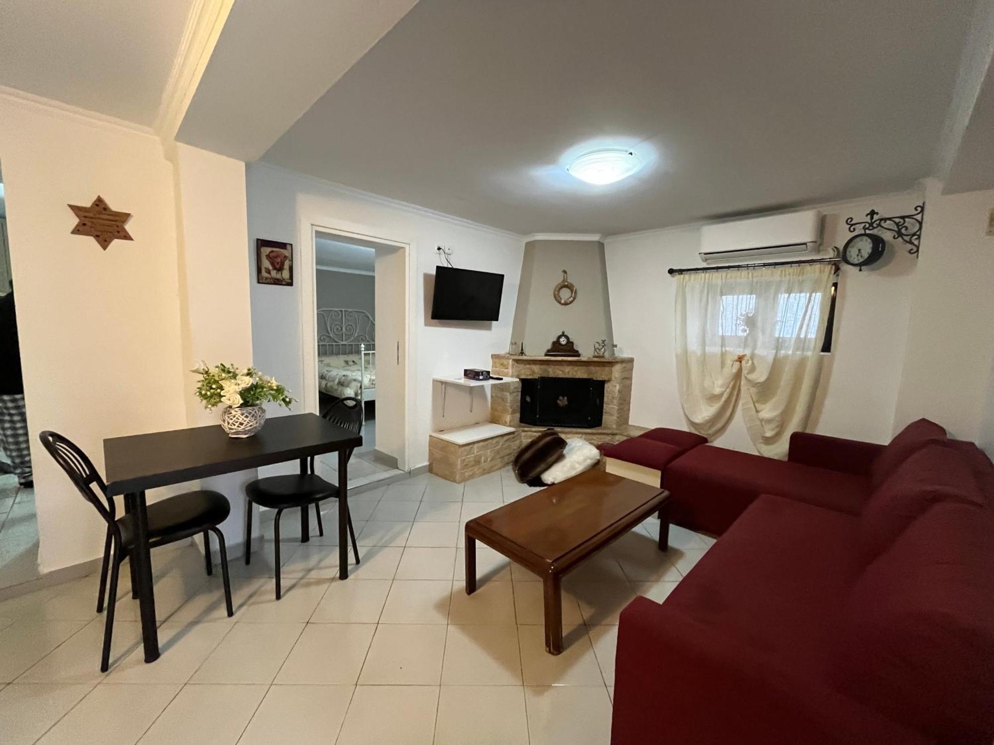 Stelios Apartment